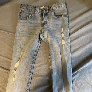 levi’s girlfriend jean